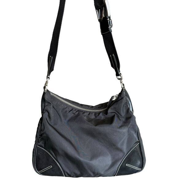 💎✨BEAUTIFUL✨💎Authentic Prada Black Tessuto Shoulder Bag - Picture 4 of 5